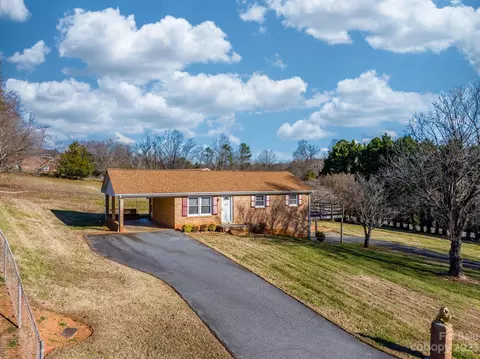 3630 Weyland Dr, Conover, NC 28613 photo 18