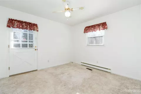 3630 Weyland Dr, Conover, NC 28613 photo 38