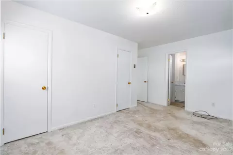 3630 Weyland Dr, Conover, NC 28613 photo 36