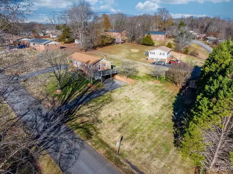 3630 Weyland Dr, Conover, NC 28613 photo 20