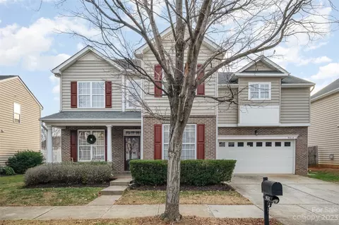 9614 Cheery Meadow Dr, Huntersville, NC 28078