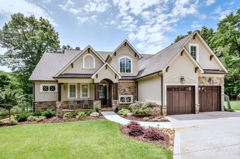 645 Kemp Rd, Mooresville, NC 28117