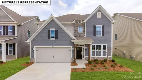 166 Autumnwood Rd, Troutman, NC 28166