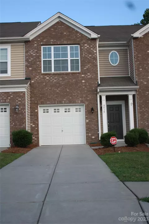 4515 Craigmoss Ln, Charlotte, NC 28278