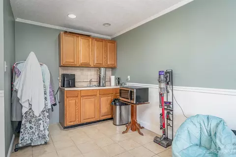3017 Kay St, Conover, NC 28613 photo 22