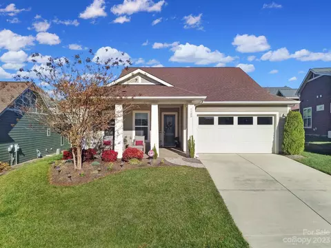 1125 Cades Ct, Denver, NC 28037