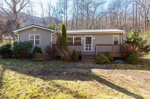 801 N Fork Rd, Barnardsville, NC 28709