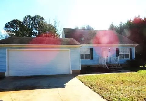 1543 Berkshire Dr, Newton, NC 28658