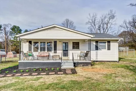 556 Old Nc 277 Rd, Bessemer City, NC 28016