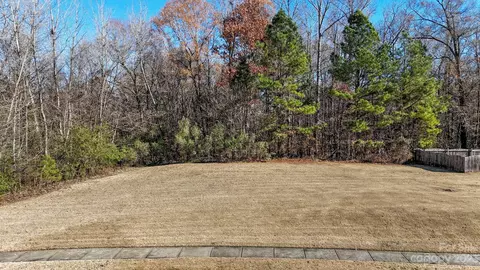 12409 Provincetowne Dr, Charlotte, NC 28277
