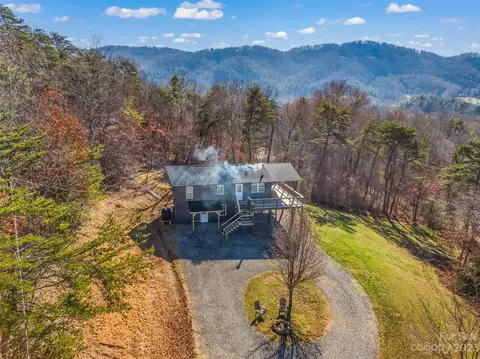 5 Ruskin Trl, Weaverville, NC 28787