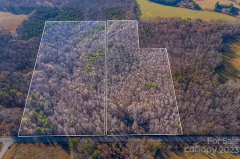 710 Johnson Rd, Columbus, NC 28722