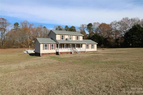 3011 Wood Rd, Mooresboro, NC 28114
