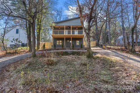 Exterior - 32 Access Rd, Black Mountain, NC 28711 photo 7 of 10