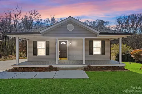 809 Miller St, Kannapolis, NC 28081