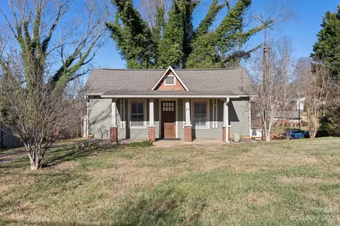 63 Deaverview Rd, Asheville, NC 28806