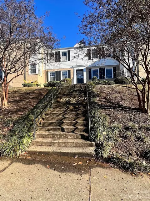 565 Wakefield A Dr #A, Charlotte, NC 28209