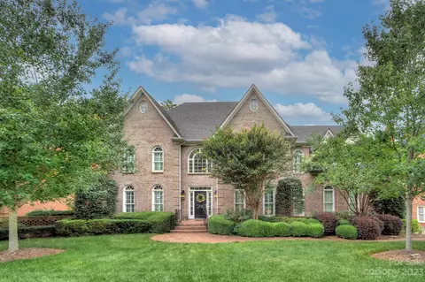1200 Lost Oak Rd, Charlotte, NC 28270