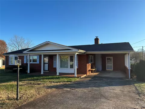 200 Gerald Rd, Morganton, NC 28655