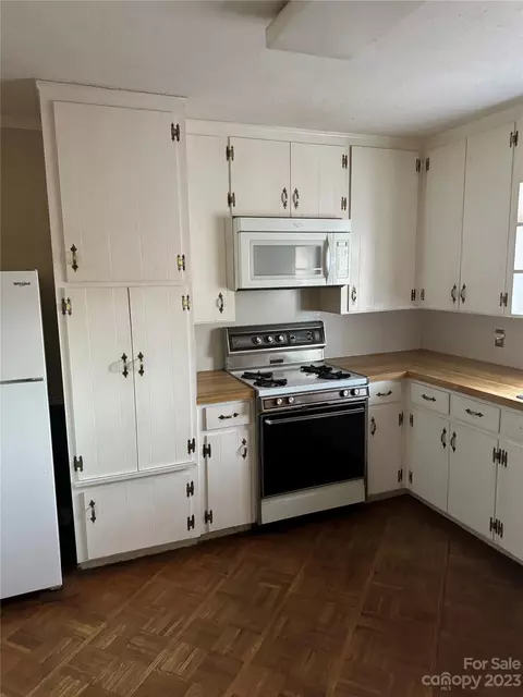 200 Gerald Rd, Morganton, NC 28655 photo 18