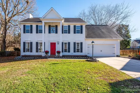 6105 Old Corral St, Charlotte, NC 28277