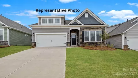 106 Aviendha Ln, Troutman, NC 28166