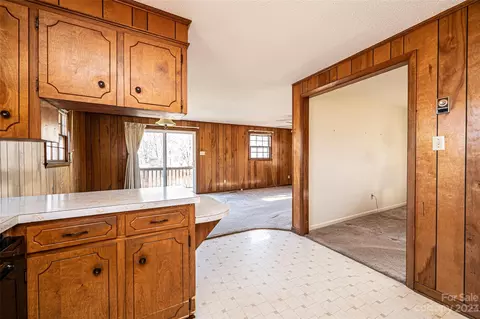 1603 5th Ne St NE, Conover, NC 28613 photo 13