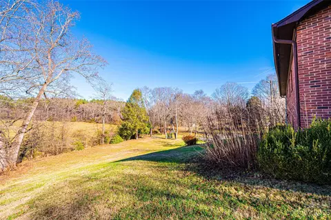 1603 5th Ne St NE, Conover, NC 28613 photo 27