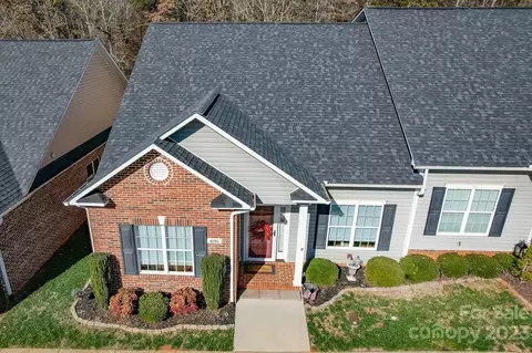 4186 Pickering Dr, Hickory, NC 28602 photo 4