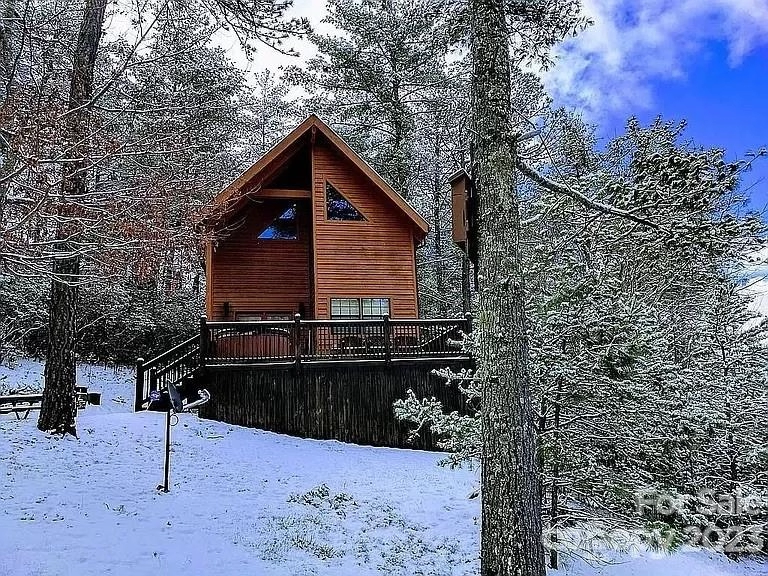 68 Bear Den Mtn Dr  