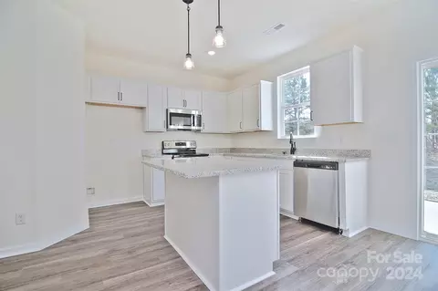 115 Megby Trl, Statesville, NC 28677