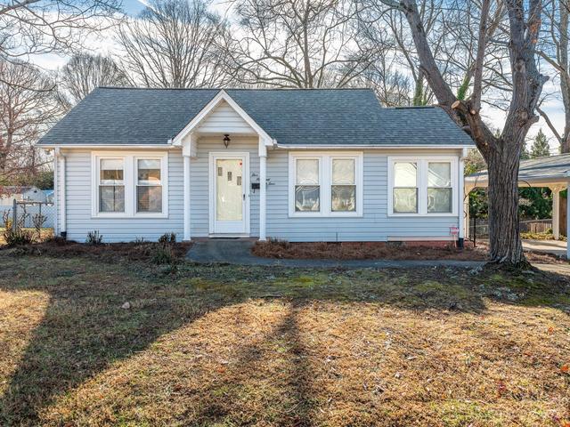 504 Coach St, Kannapolis, NC 28083
