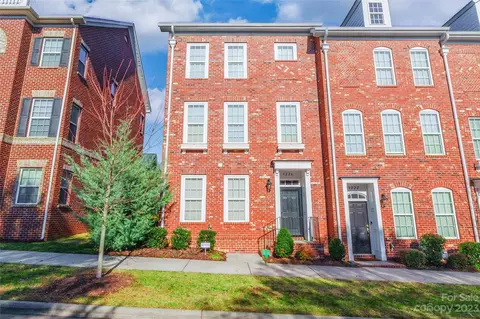 9226 Oban Passage Dr, Charlotte, NC 28273