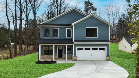 4916 Spring Ln, Charlotte, NC 28213