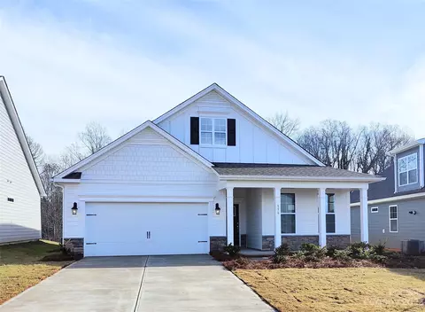 136 N Shayna Rd, Troutman, NC 28166