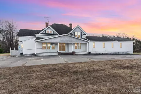 3590 Prides Rd, East Bend, NC 27018