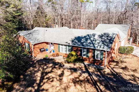 3400 Tilley Morris Rd, Matthews, NC 28105