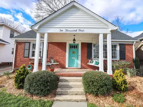 2004 Charlotte Dr, Charlotte, NC 28203