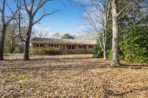 15200 Regena Ln, Charlotte, NC 28278