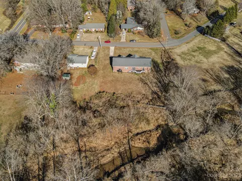 905 13th St, Conover, NC 28613 photo 31