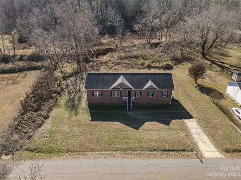 905 13th St, Conover, NC 28613 photo 29