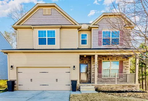 101 W Heart Pine Ln, Statesville, NC 28677
