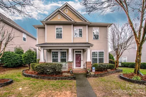 8407 Westmoreland Lake Dr, Cornelius, NC 28031