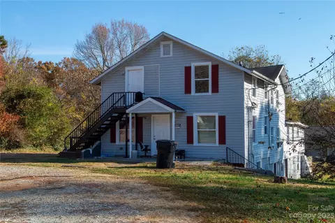 1116 Queen Anne St, Burlington, NC 27217
