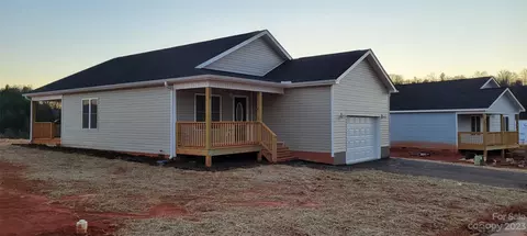 260 Quinn Hill 82 Ln #82, Mars Hill, NC 28754