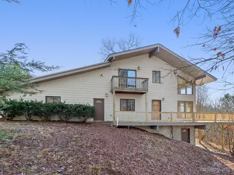 135 Brancer Dr, Mars Hill, NC 28754 photo 3