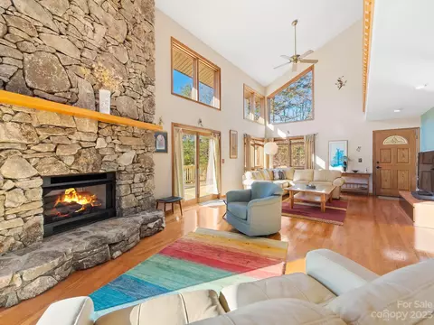 135 Brancer Dr, Mars Hill, NC 28754 photo 9