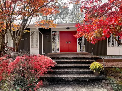 2535 Fairfax Dr, Gastonia, NC 28054