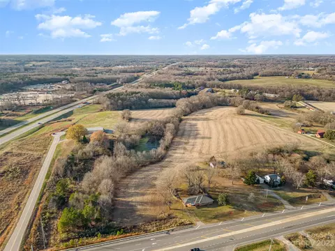 2713 Morgan Mill Rd, Monroe, NC 28110 photo 3