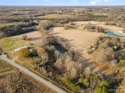 2713 Morgan Mill Rd, Monroe, NC 28110 photo 6